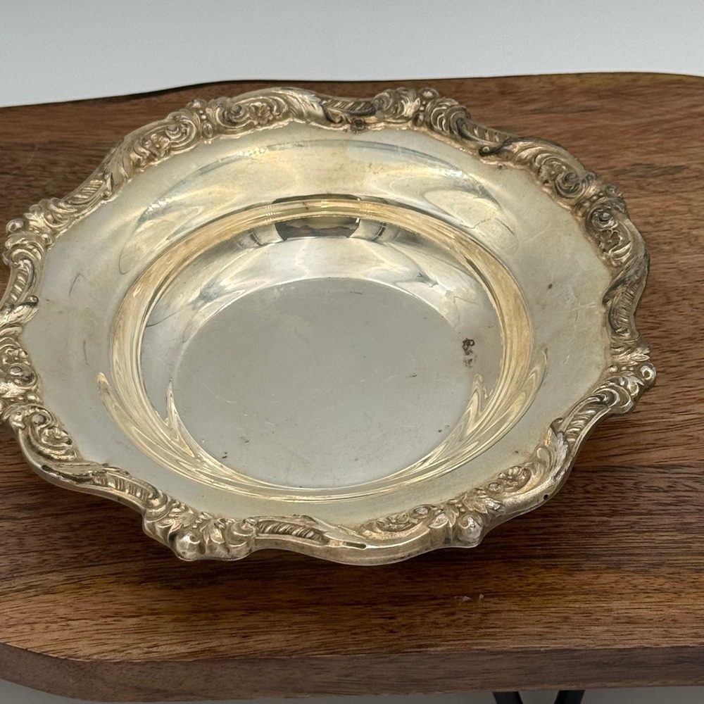 Poole Silver Co Old English Silver Plated Scalloped Bowl 6 Inch Vintage 1004